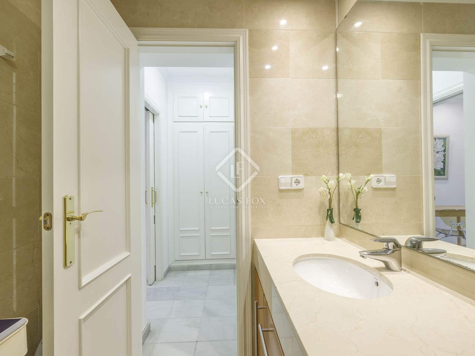 3 soverom Leilighet til leie i Valencia by - € 2 990 (Ref: 8494340)