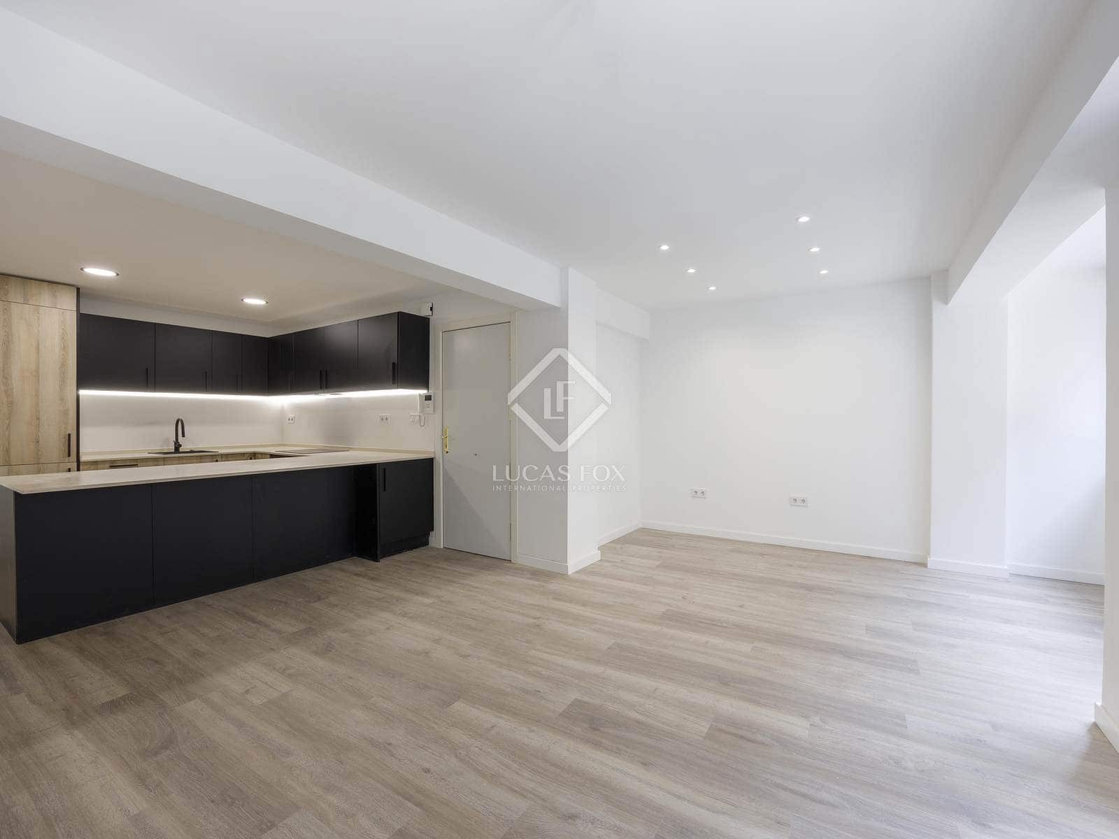 4 Zimmer Apartment zu vermieten in Valencia Stadt - 1.500 € (Ref: 8494342)
