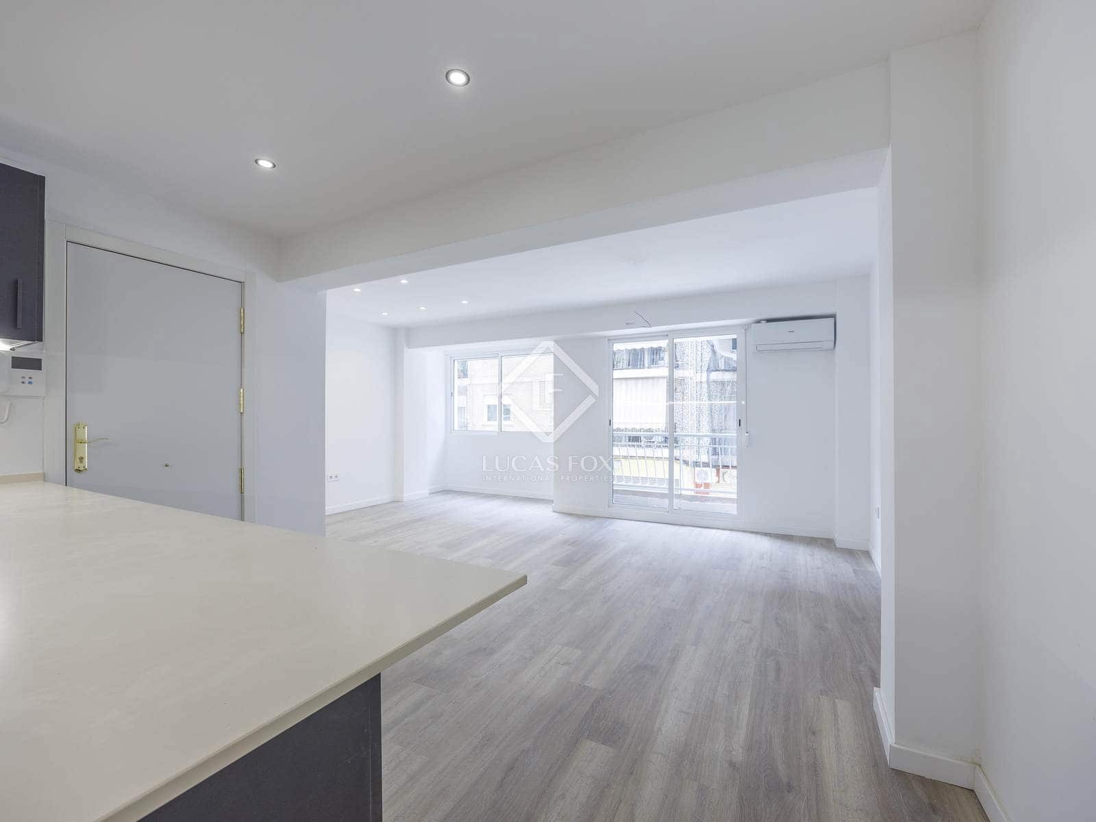 4 Zimmer Apartment zu vermieten in Valencia Stadt - 1.500 € (Ref: 8494342)