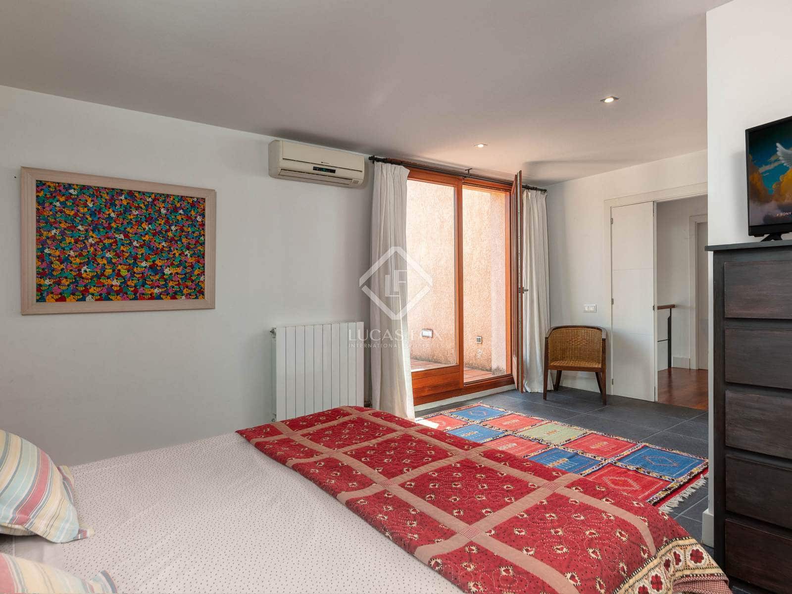 5 bedroom Villa for sale in Santa Cristina d'Aro with pool garage - € 1,695,000 (Ref: 8494344)