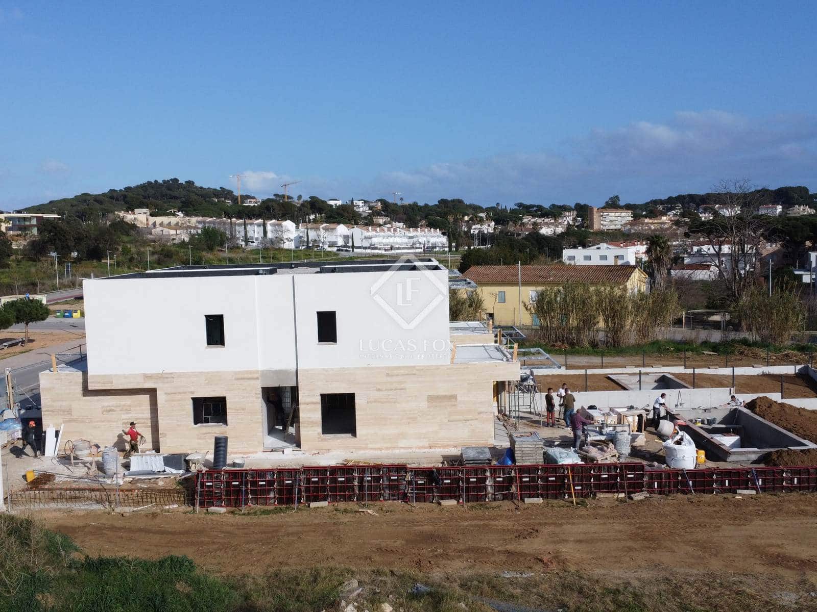 4 soveværelse Villa til salg i S'Agaro med swimmingpool garage - € 1.295.000 (Ref: 8494346)