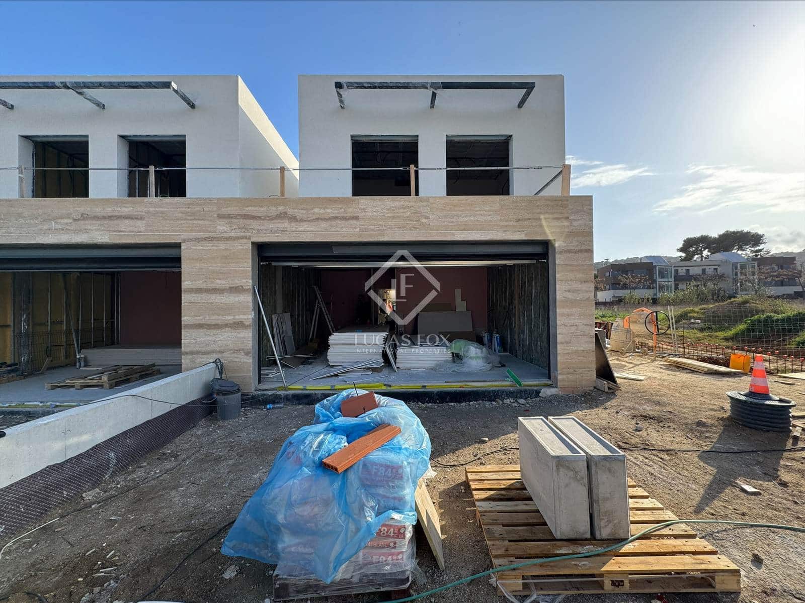 4 soveværelse Villa til salg i S'Agaro med swimmingpool garage - € 1.295.000 (Ref: 8494346)