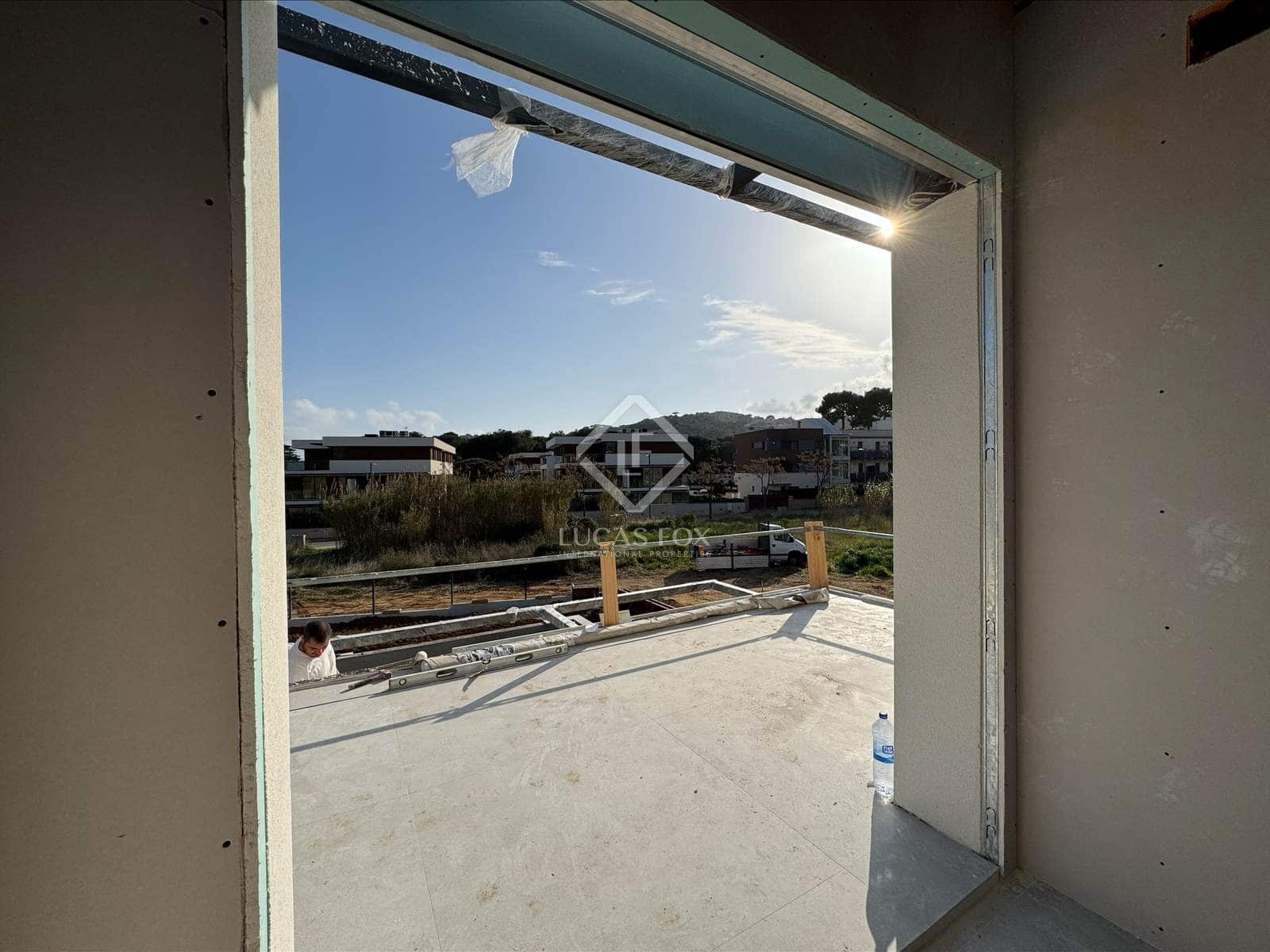 4 soveværelse Villa til salg i S'Agaro med swimmingpool garage - € 1.295.000 (Ref: 8494346)