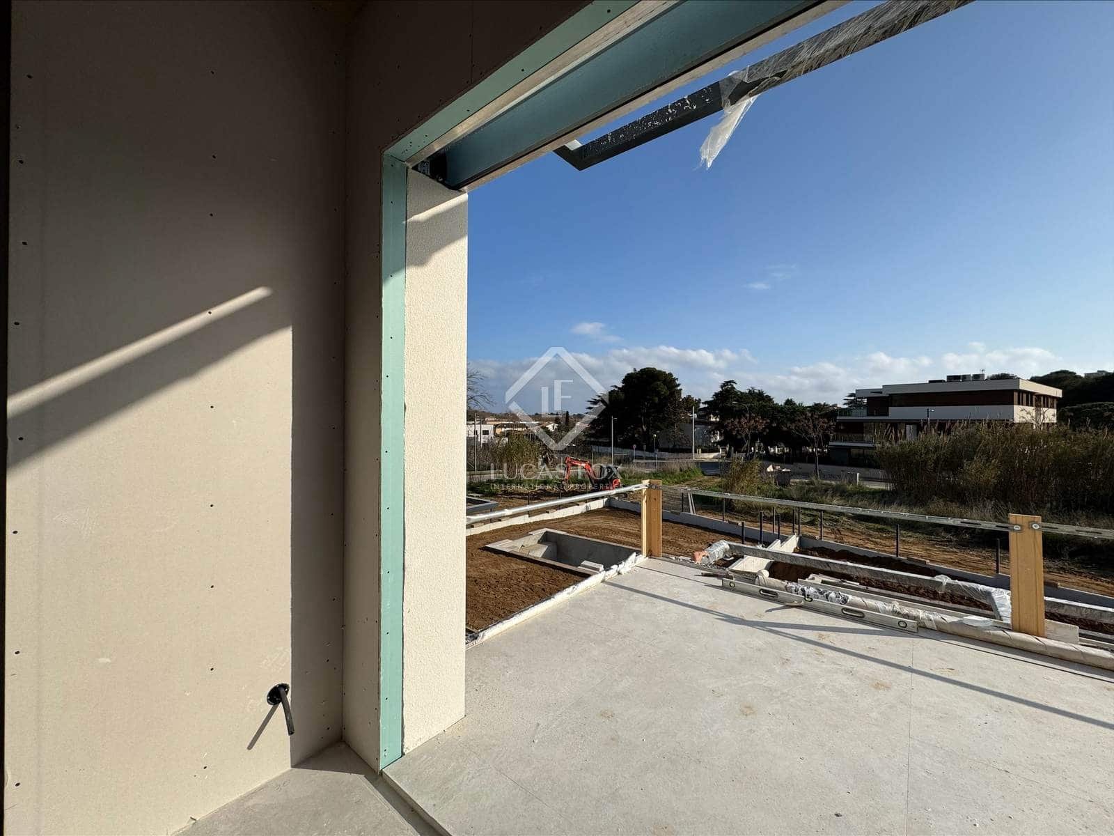 4 soveværelse Villa til salg i S'Agaro med swimmingpool garage - € 1.295.000 (Ref: 8494346)