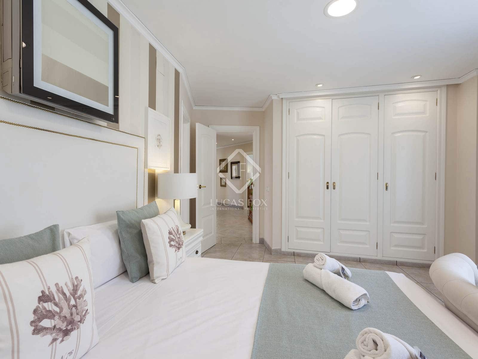 6 soverom Villa til salgs i Cullera med svømmebasseng garasje - € 1 950 000 (Ref: 8498107)