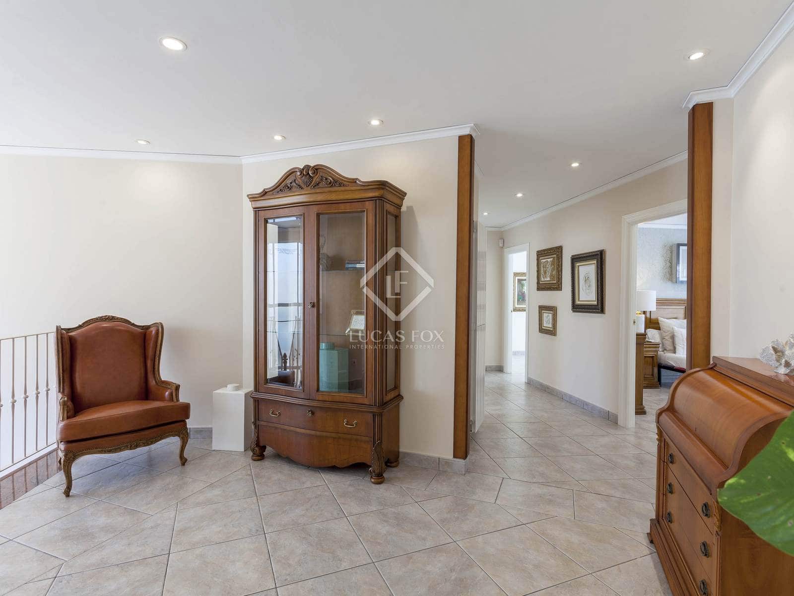 6 soverom Villa til salgs i Cullera med svømmebasseng garasje - € 1 950 000 (Ref: 8498107)