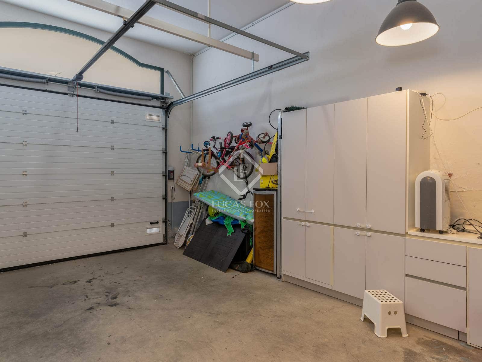 4 slaapkamer Villa te koop in Sant Feliu de Guixols met garage - € 900.000 (Ref: 8499142)