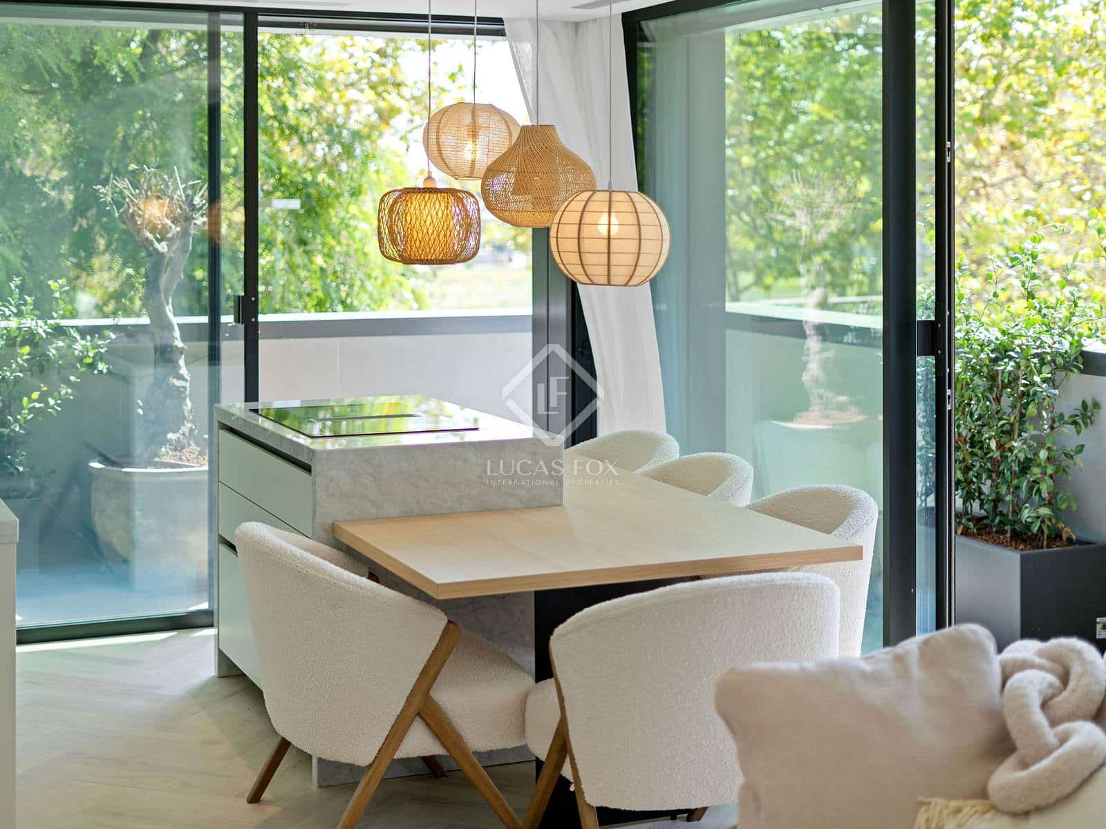 2 slaapkamer Appartement te koop in Palma de Mallorca met zwembad garage - € 930.000 (Ref: 8499637)