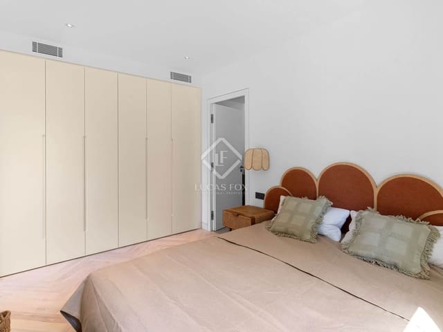 2 slaapkamer Appartement te koop in Palma de Mallorca met zwembad garage - € 930.000 (Ref: 8499637)