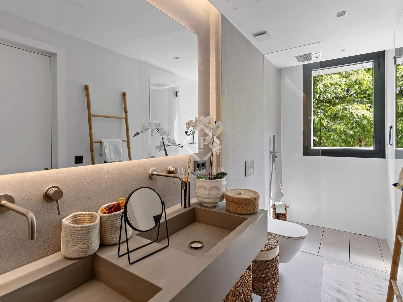 2 slaapkamer Appartement te koop in Palma de Mallorca met zwembad garage - € 930.000 (Ref: 8499637)