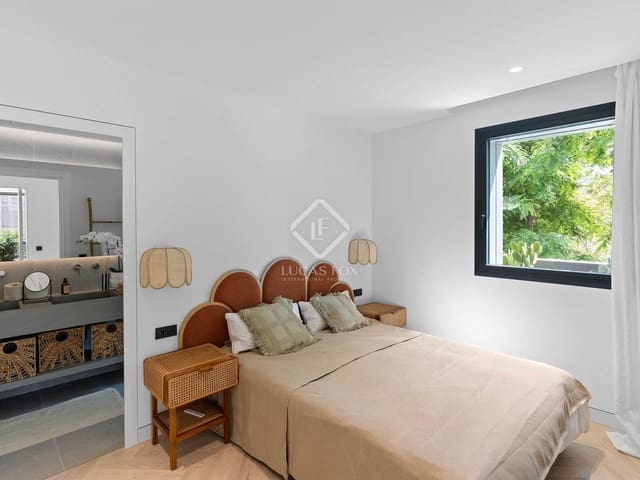 2 slaapkamer Appartement te koop in Palma de Mallorca met zwembad garage - € 930.000 (Ref: 8499637)