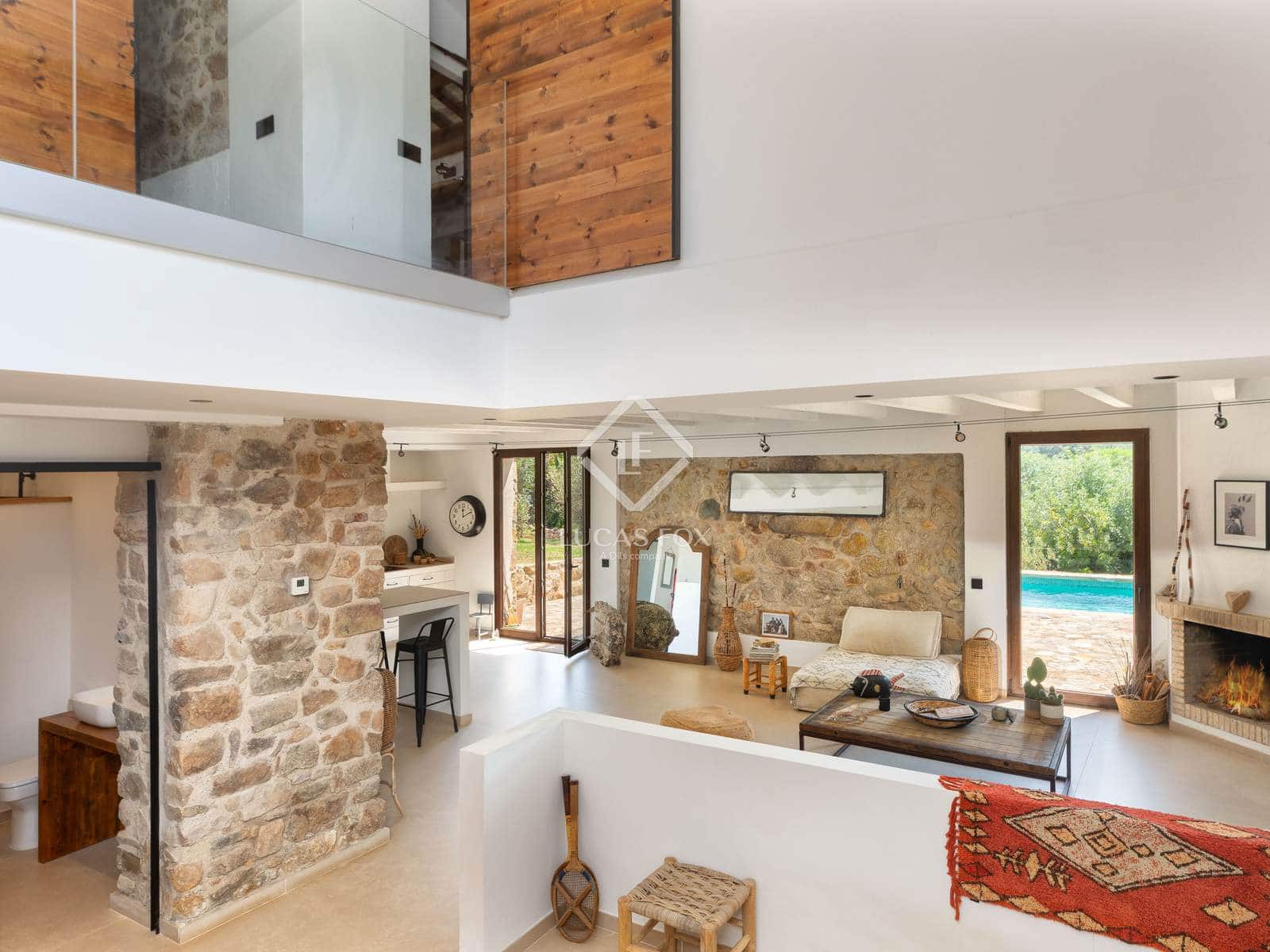 4 soveværelse Villa til salg i Santa Cristina d'Aro med swimmingpool garage - € 1.880.000 (Ref: 8500625)