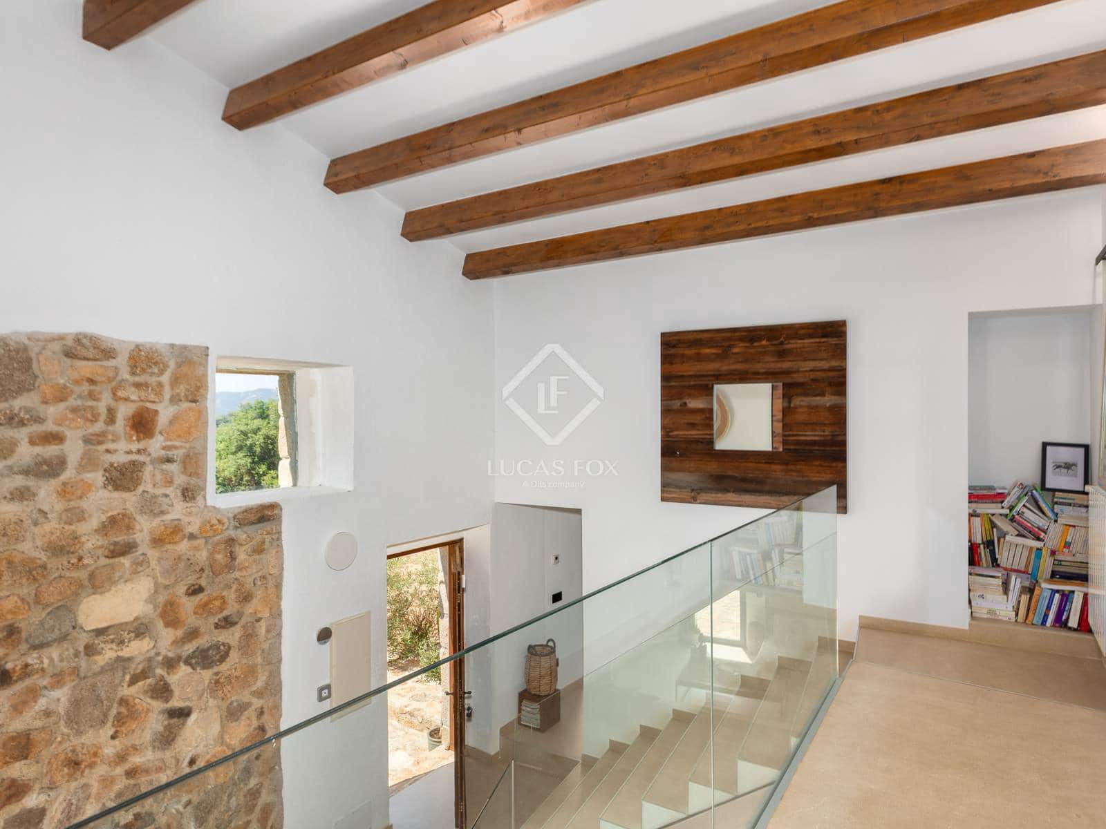 4 soveværelse Villa til salg i Santa Cristina d'Aro med swimmingpool garage - € 1.880.000 (Ref: 8500625)