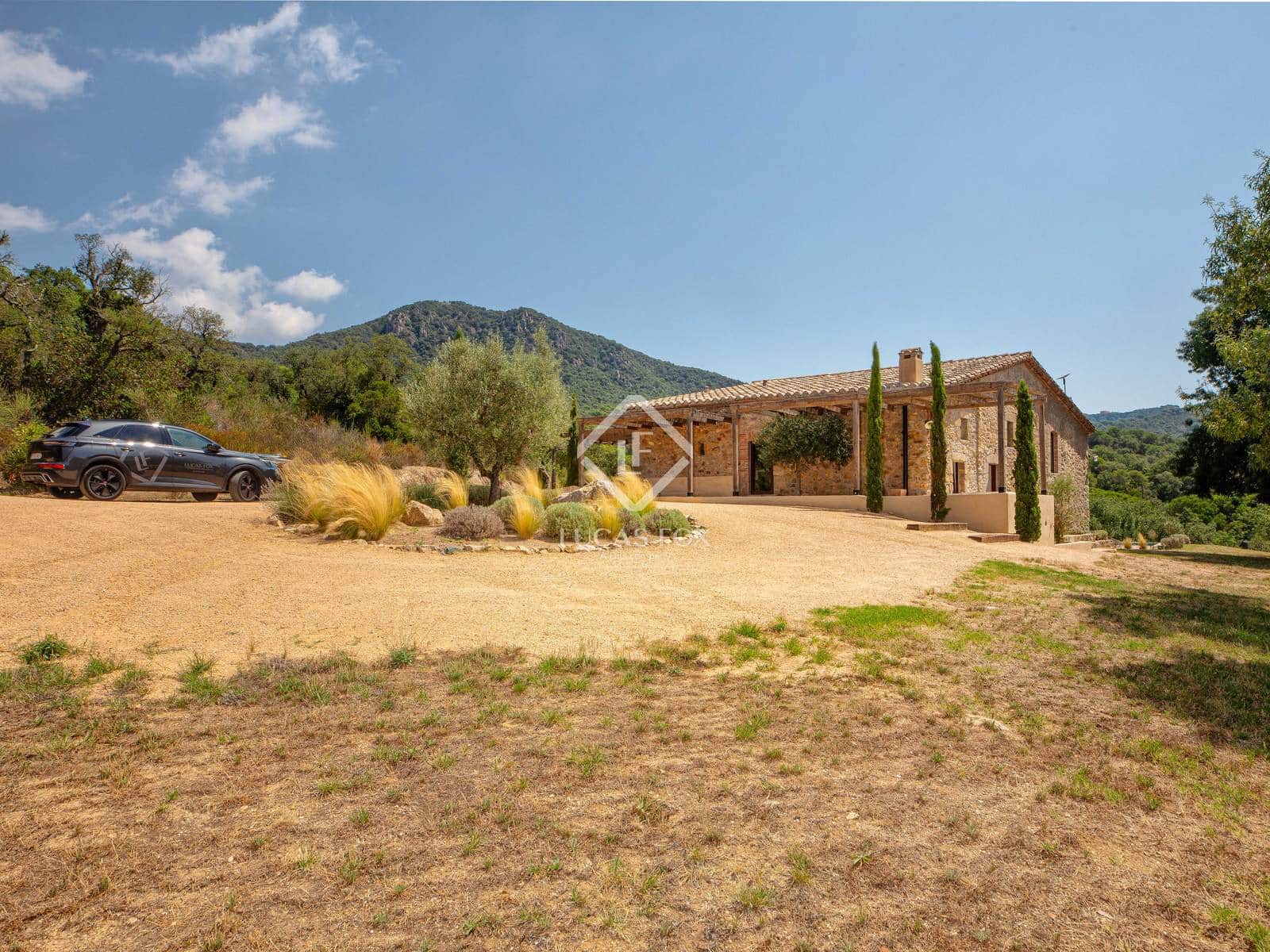 4 soveværelse Villa til salg i Santa Cristina d'Aro med swimmingpool garage - € 1.880.000 (Ref: 8500625)