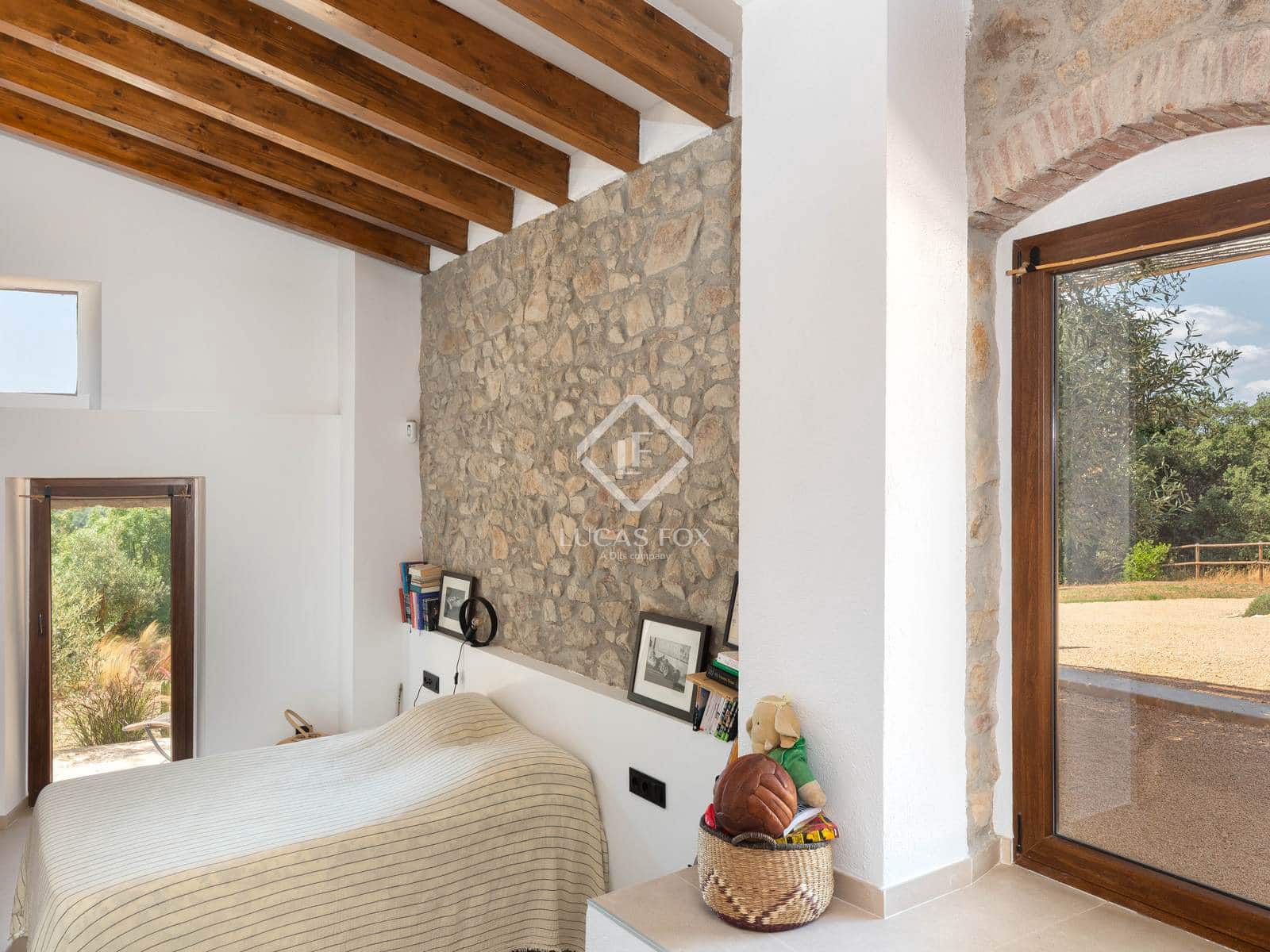 4 soveværelse Villa til salg i Santa Cristina d'Aro med swimmingpool garage - € 1.880.000 (Ref: 8500625)