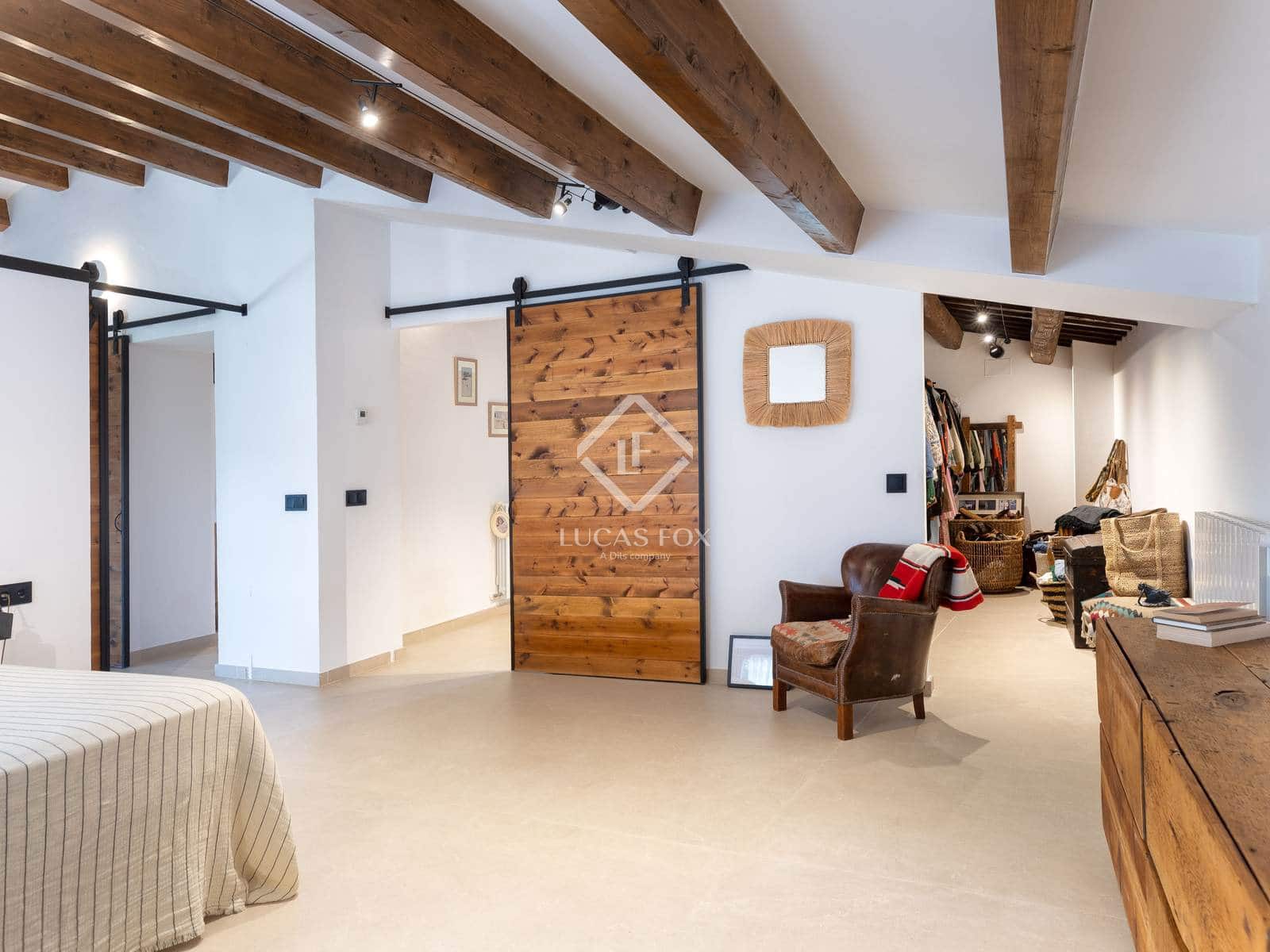 4 soveværelse Villa til salg i Santa Cristina d'Aro med swimmingpool garage - € 1.880.000 (Ref: 8500625)