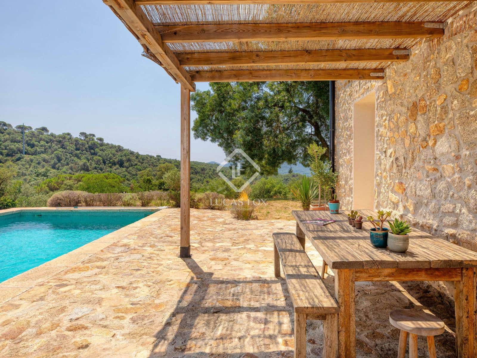 4 soveværelse Villa til salg i Santa Cristina d'Aro med swimmingpool garage - € 1.880.000 (Ref: 8500625)