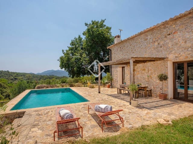 4 slaapkamer Villa te koop in Santa Cristina d'Aro met zwembad garage - € 1.880.000 (Ref: 8500625)