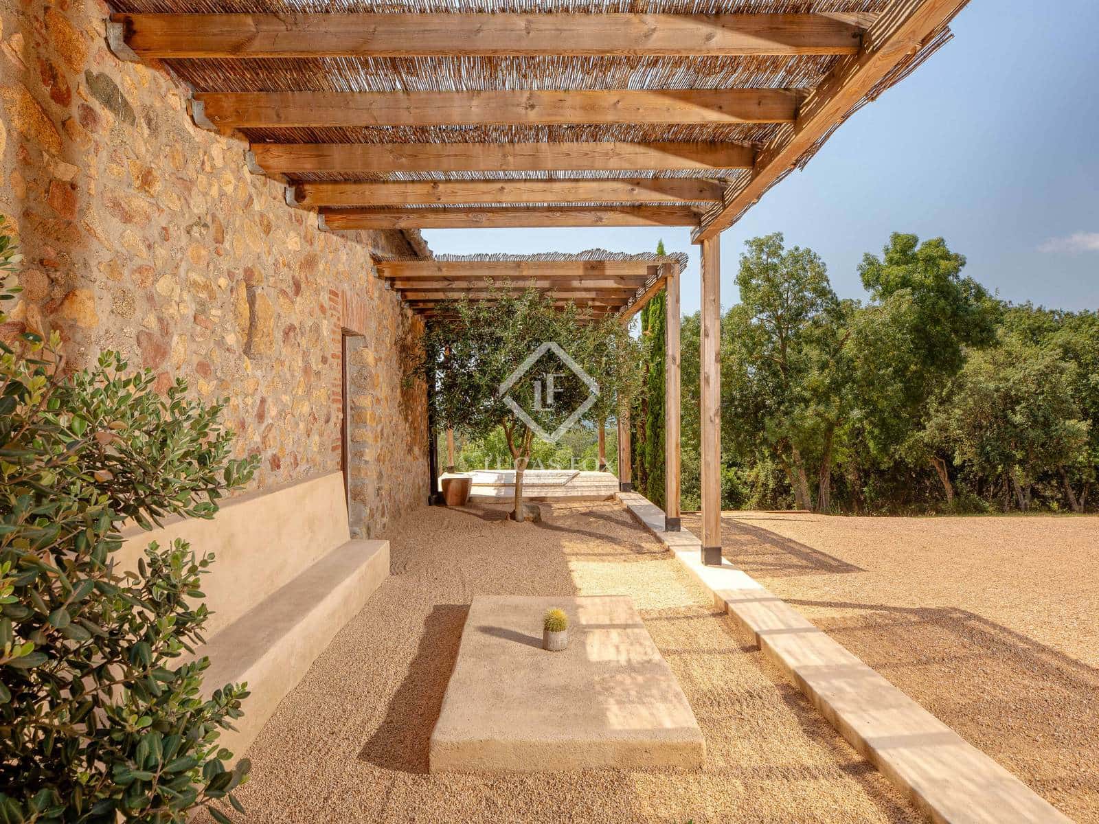 4 soveværelse Villa til salg i Santa Cristina d'Aro med swimmingpool garage - € 1.880.000 (Ref: 8500625)