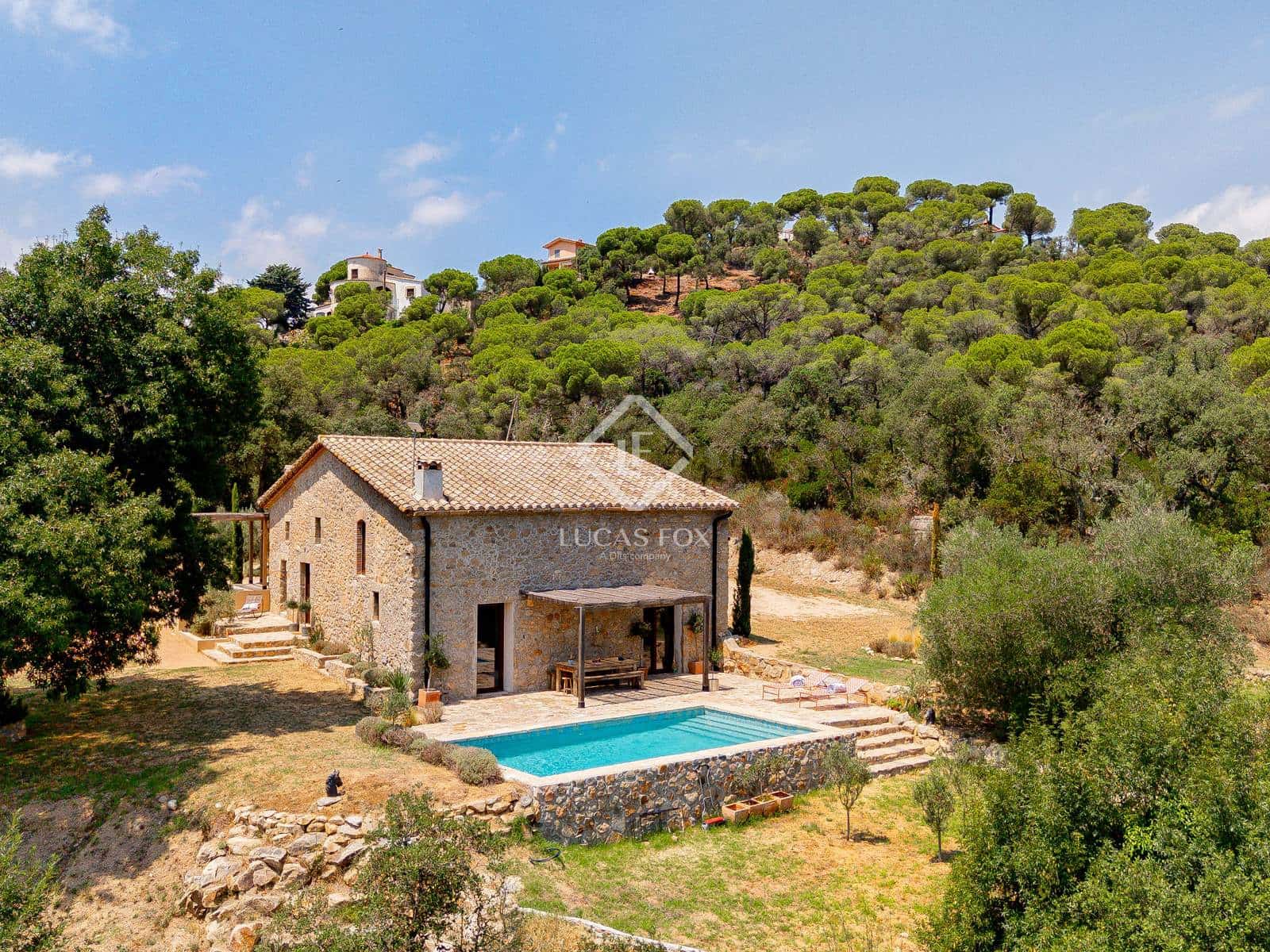 4 soveværelse Villa til salg i Santa Cristina d'Aro med swimmingpool garage - € 1.880.000 (Ref: 8500625)