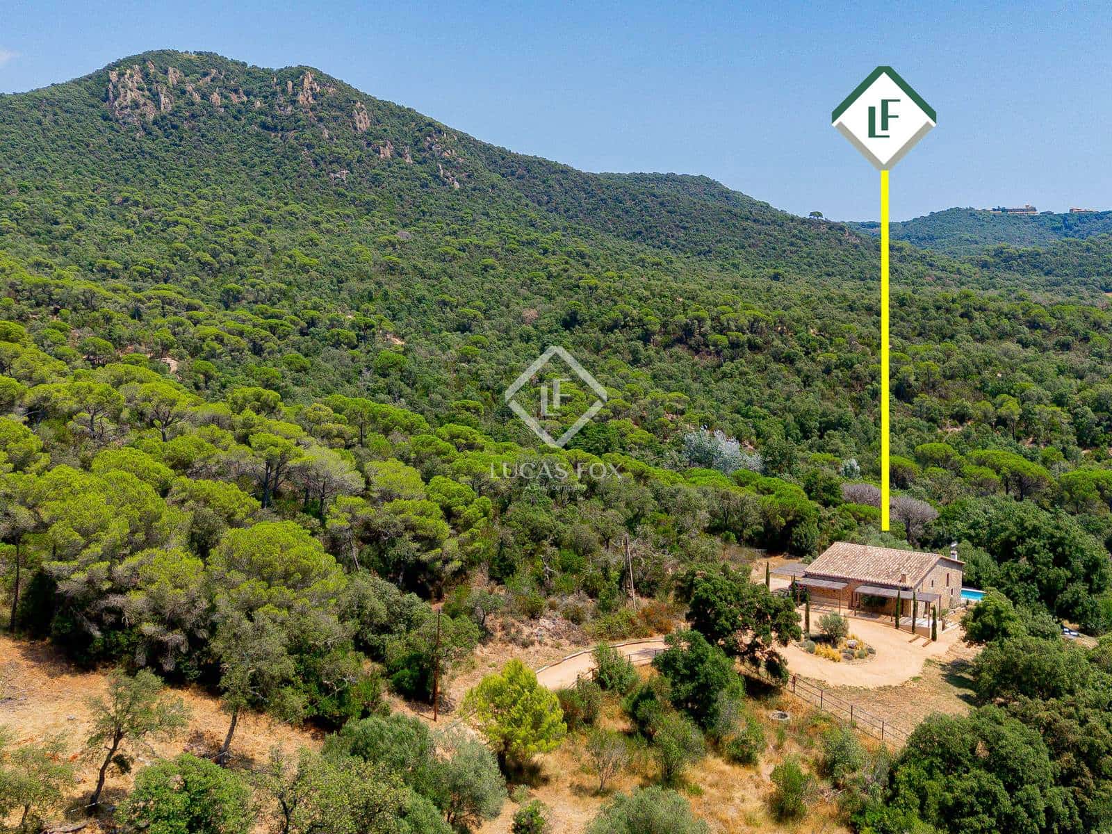 4 soveværelse Villa til salg i Santa Cristina d'Aro med swimmingpool garage - € 1.880.000 (Ref: 8500625)