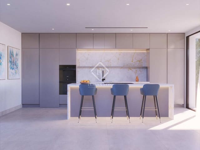 4 sypialnia Willa na sprzedaż w Estepona z basenem garażem - 1 440 000 € (Ref: 8501147)