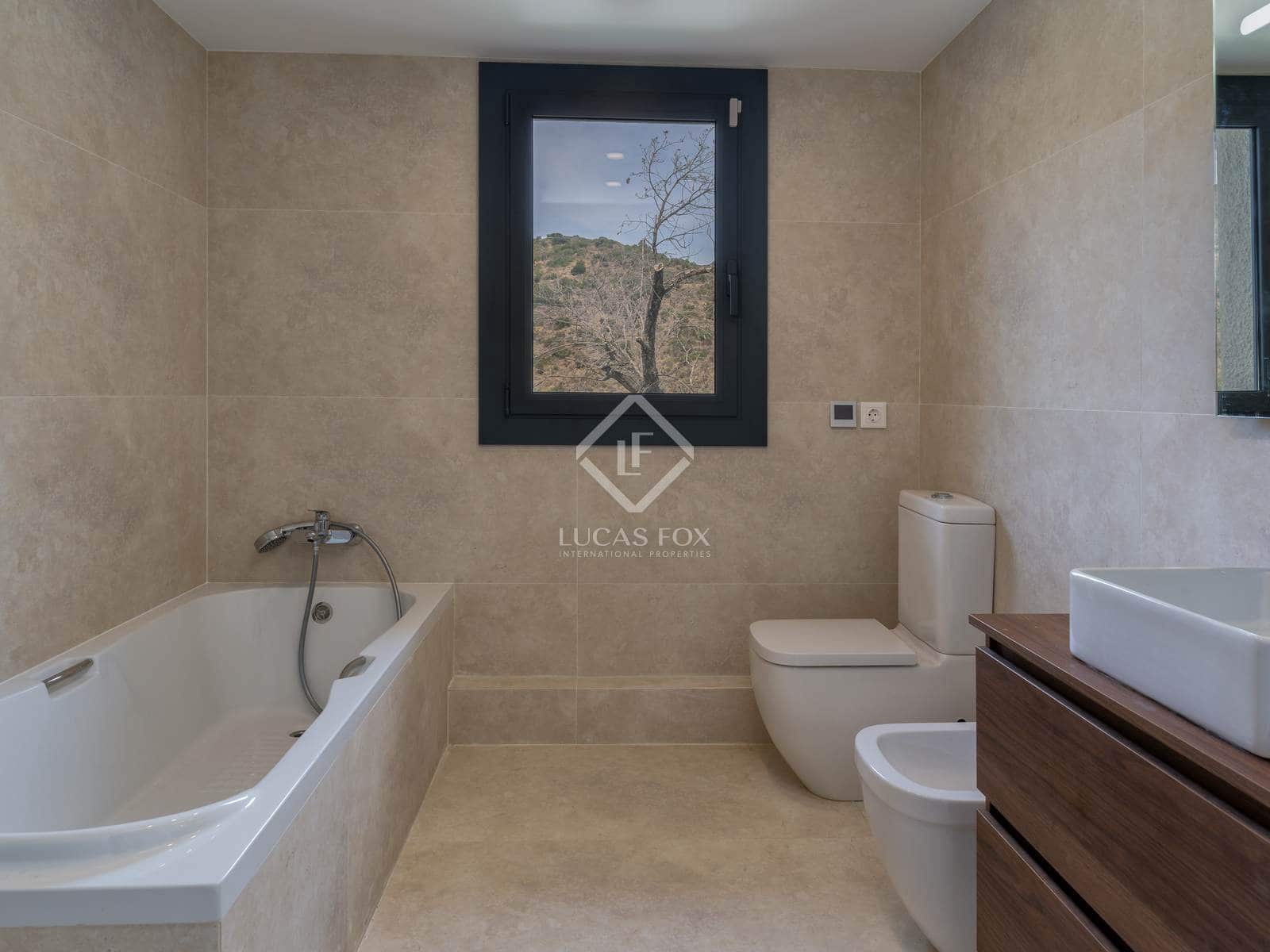 5 slaapkamer Villa te koop in Platja d'Aro - € 720.000 (Ref: 8505094)