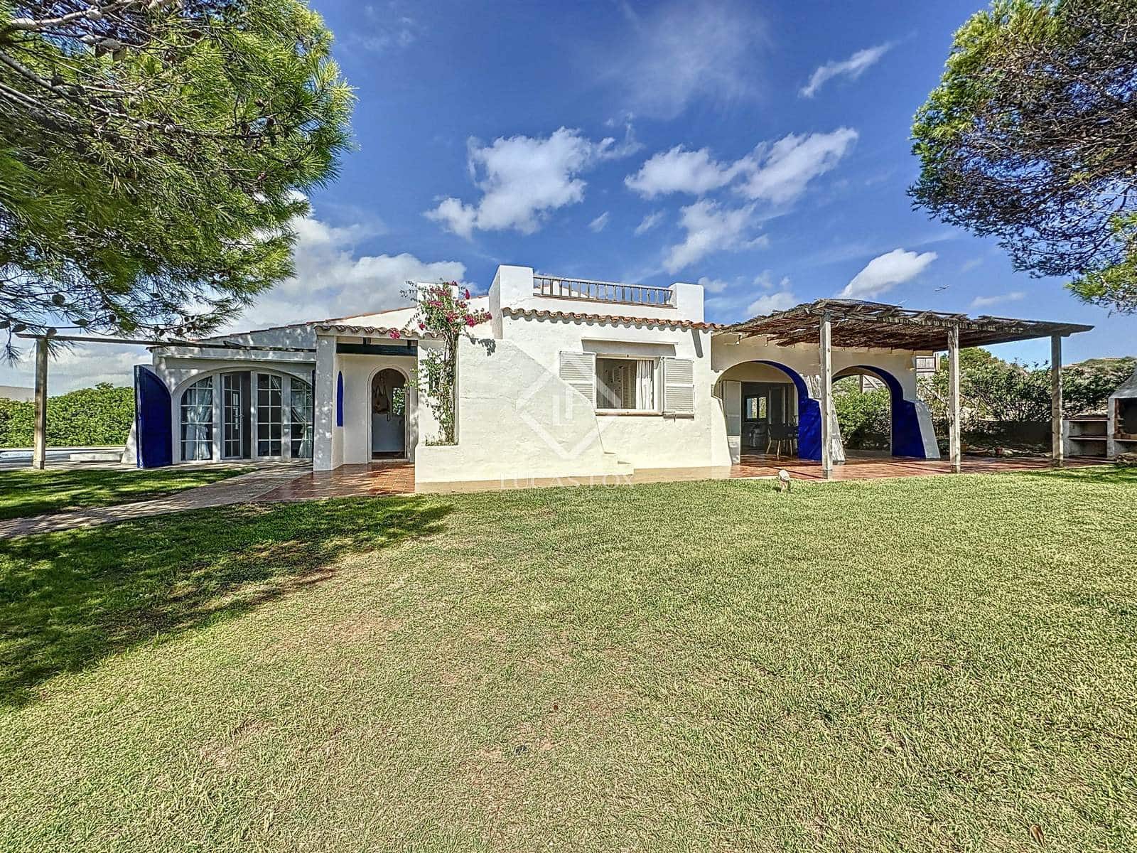 3 soveværelse Villa til salg i Binidali med swimmingpool garage - € 1.913.710 (Ref: 8509254)