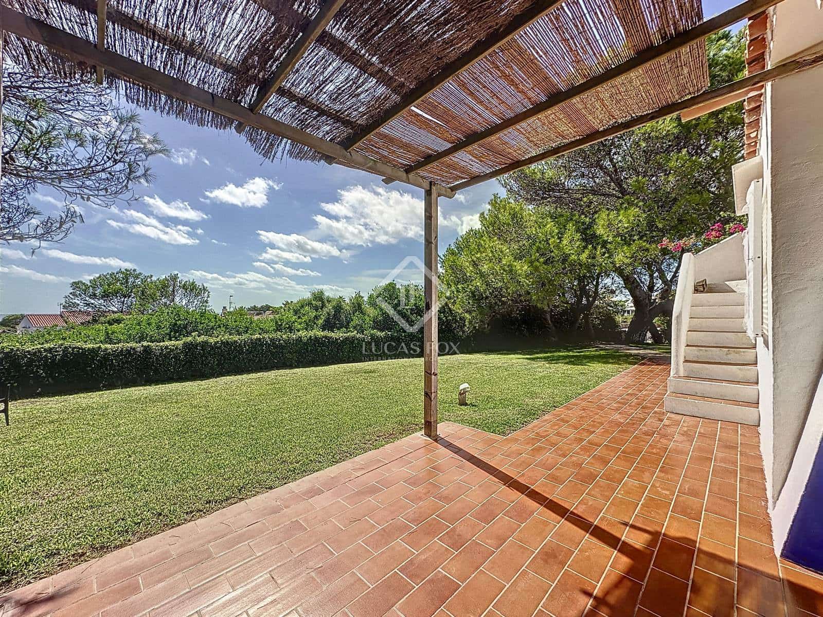 3 soveværelse Villa til salg i Binidali med swimmingpool garage - € 1.913.710 (Ref: 8509254)