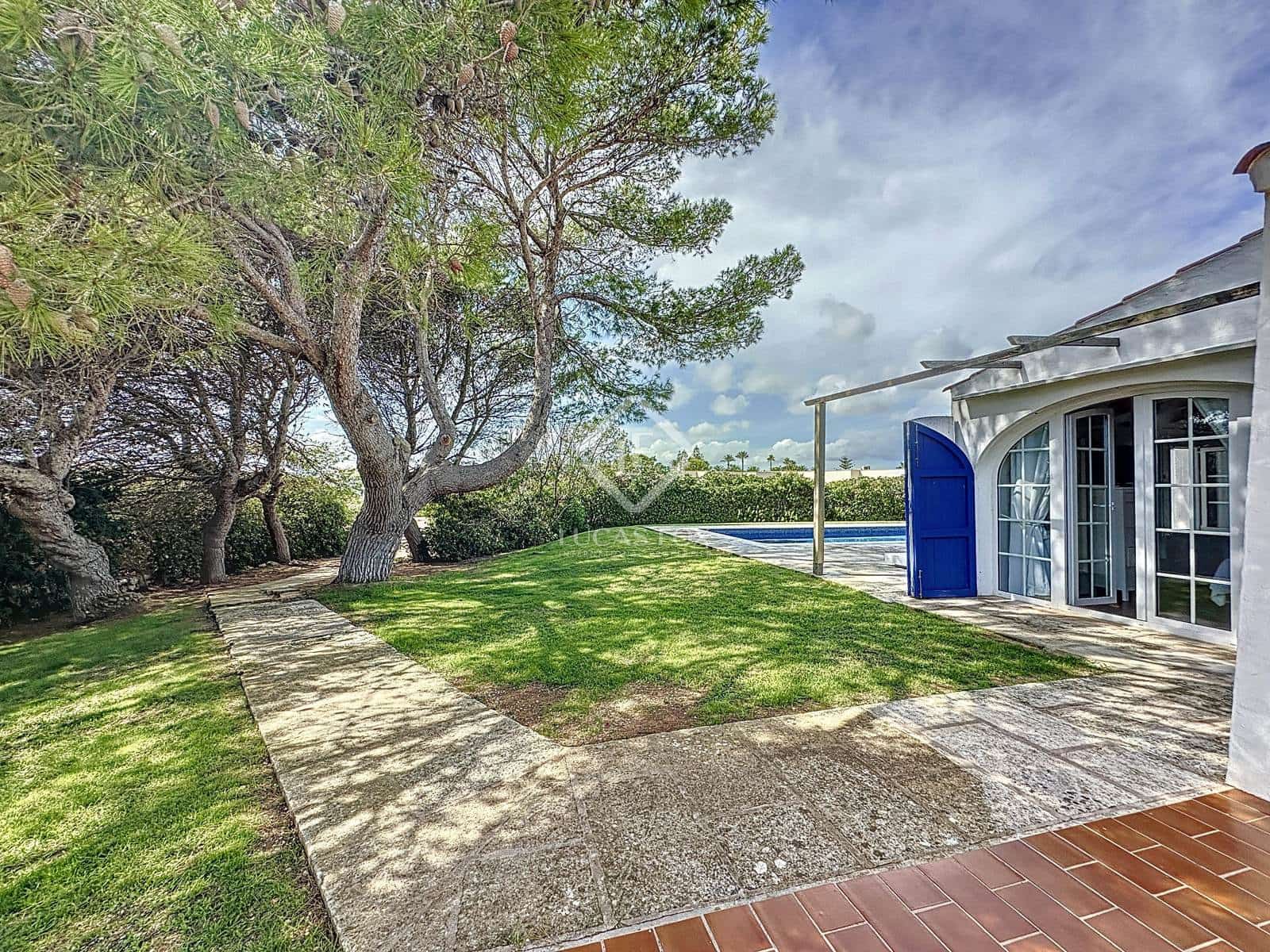 3 soveværelse Villa til salg i Binidali med swimmingpool garage - € 1.913.710 (Ref: 8509254)