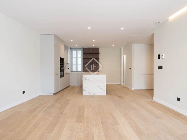 4 bedroom Apartment for sale in Vigo with garage - € 880,000 (Ref: 8518568)