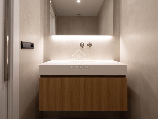 4 bedroom Apartment for sale in Vigo with garage - € 880,000 (Ref: 8518568)