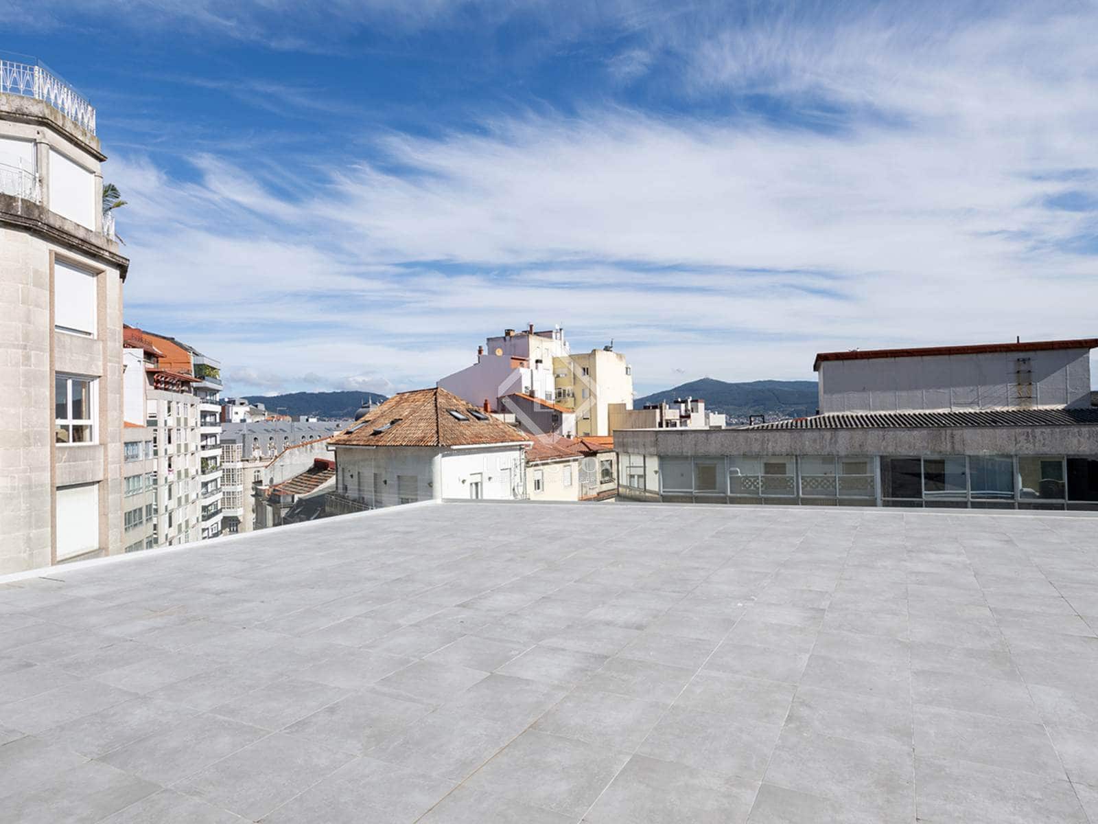 3 soveværelse Penthouse til salg i Vigo med garage - € 1.250.000 (Ref: 8518569)