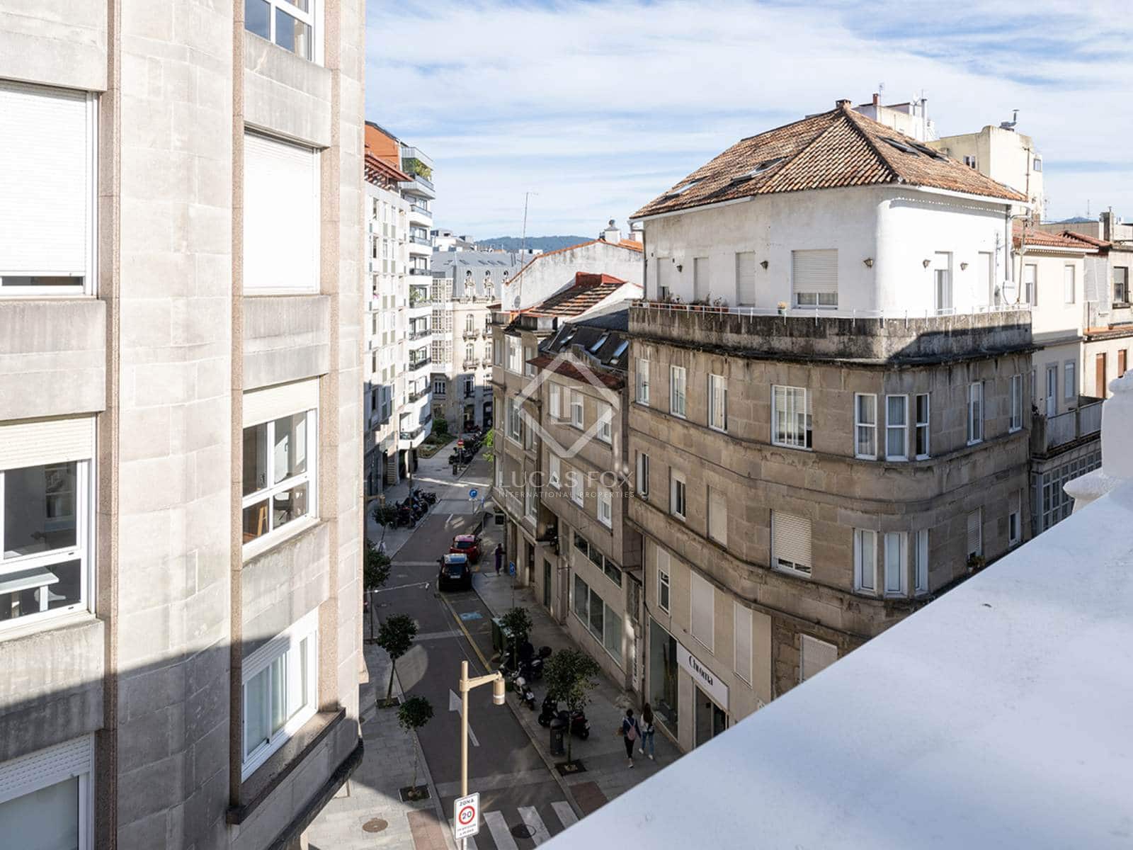 3 soveværelse Penthouse til salg i Vigo med garage - € 1.250.000 (Ref: 8518569)