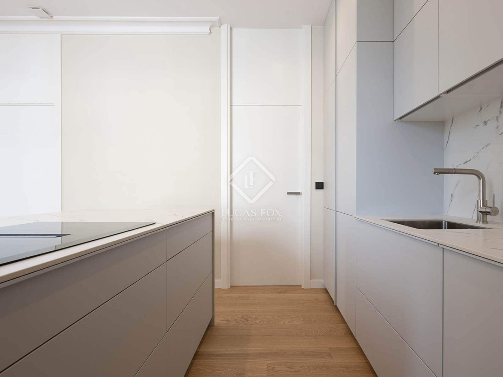 3 bedroom Apartment for sale in Vigo with garage - € 830,000 (Ref: 8518572)