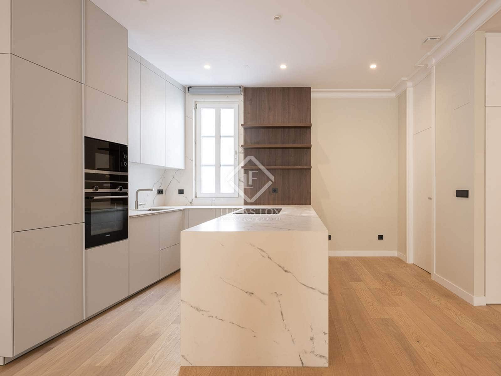 3 bedroom Apartment for sale in Vigo with garage - € 830,000 (Ref: 8518572)