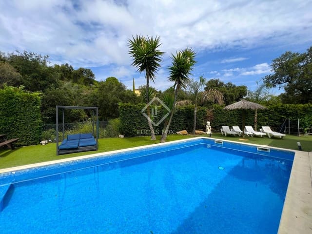 4 chambre Villa/Maison à vendre à Platja d'Aro, Castell-Platja d'Aro avec piscine garage - 749 000 € (Ref: 8519742)