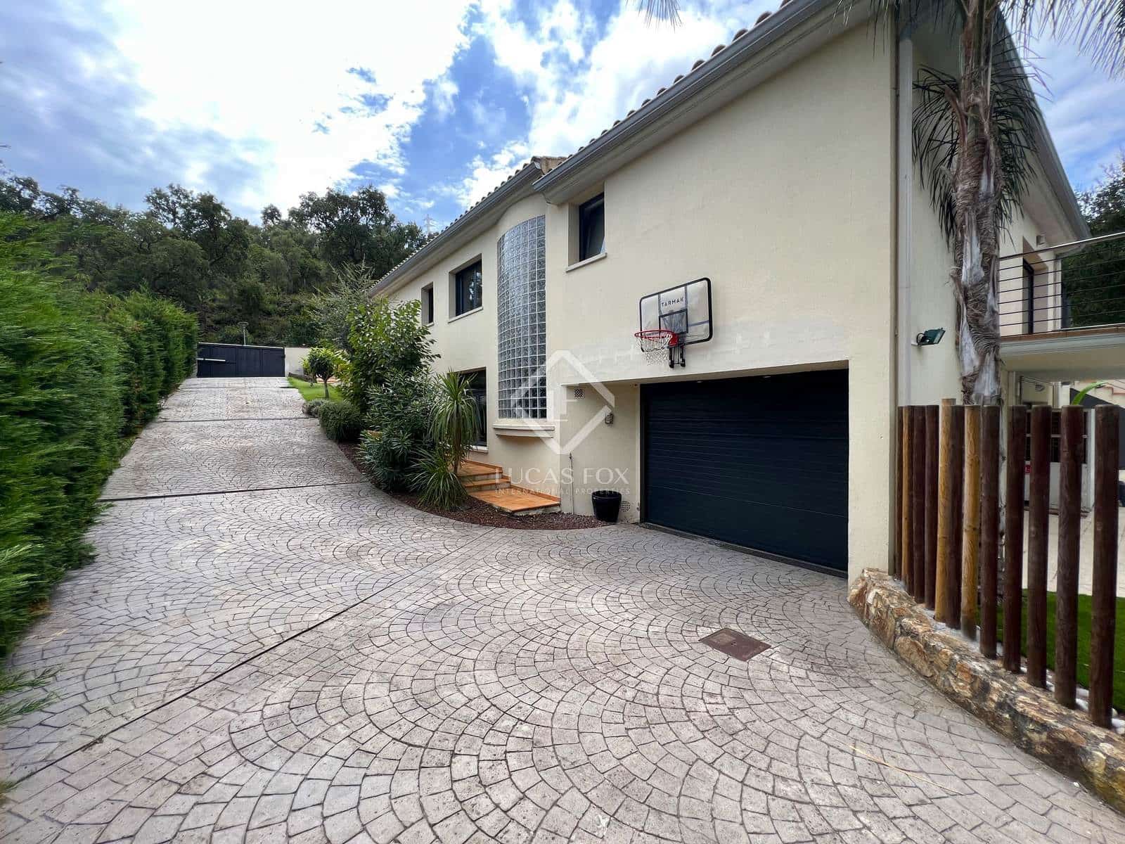 4 chambre Villa/Maison à vendre à Platja d'Aro avec piscine garage - 749 000 € (Ref: 8519742)