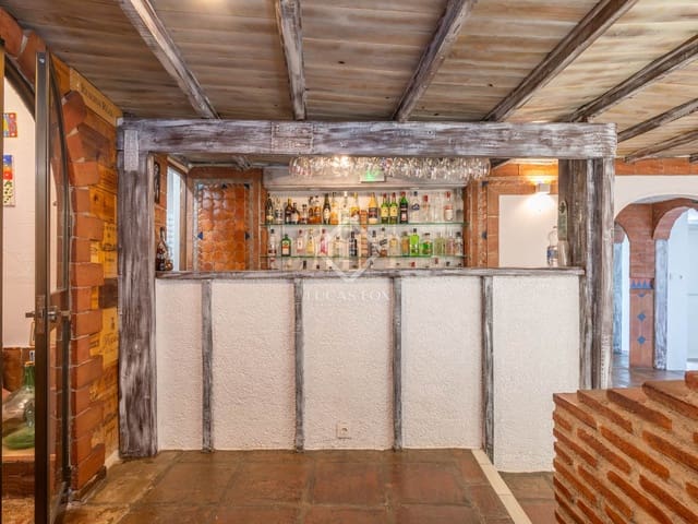 7 quarto Moradia para venda em Las Lagunas de Mijas, Mijas com piscina - 1 000 000 € (Ref: 8520712)