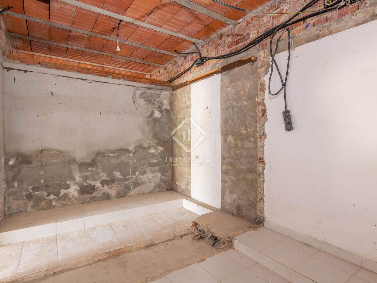 7 bedroom Villa for sale in Las Lagunas de Mijas with pool - € 1,000,000 (Ref: 8520712)