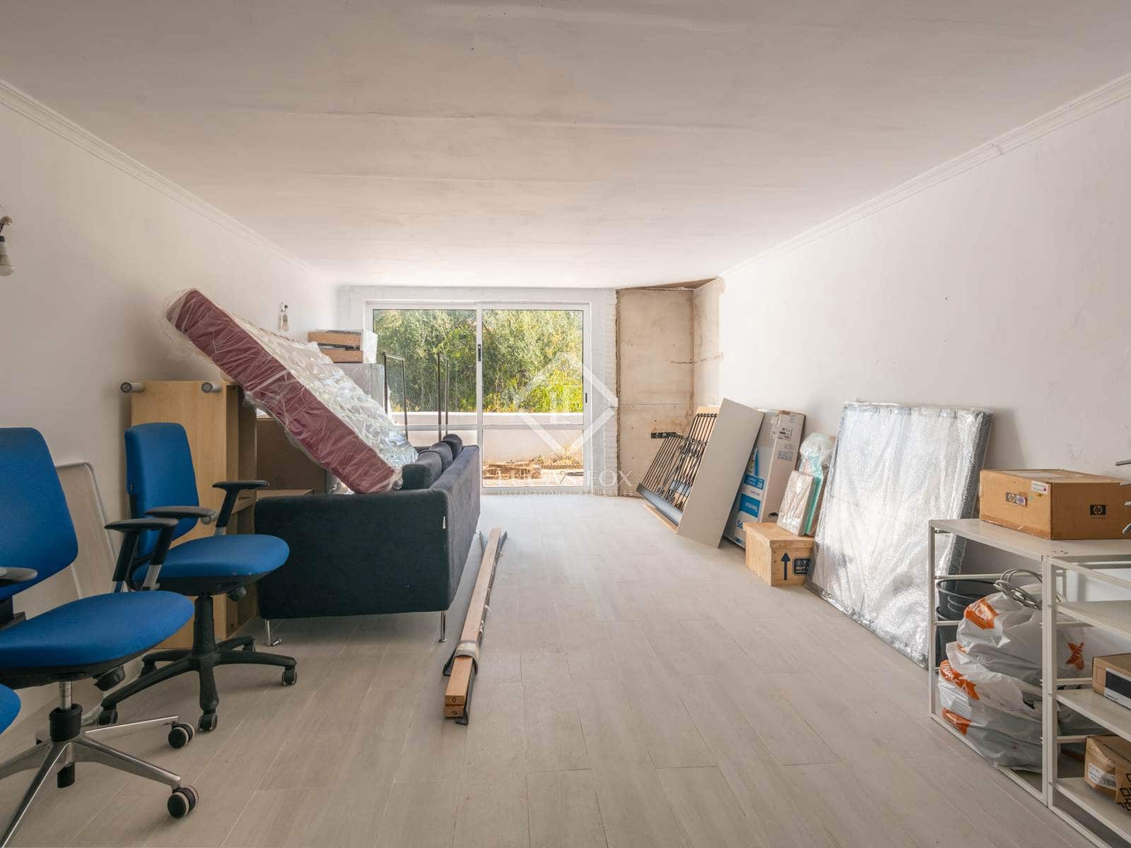 7 bedroom Villa for sale in Las Lagunas de Mijas with pool - € 1,000,000 (Ref: 8520712)