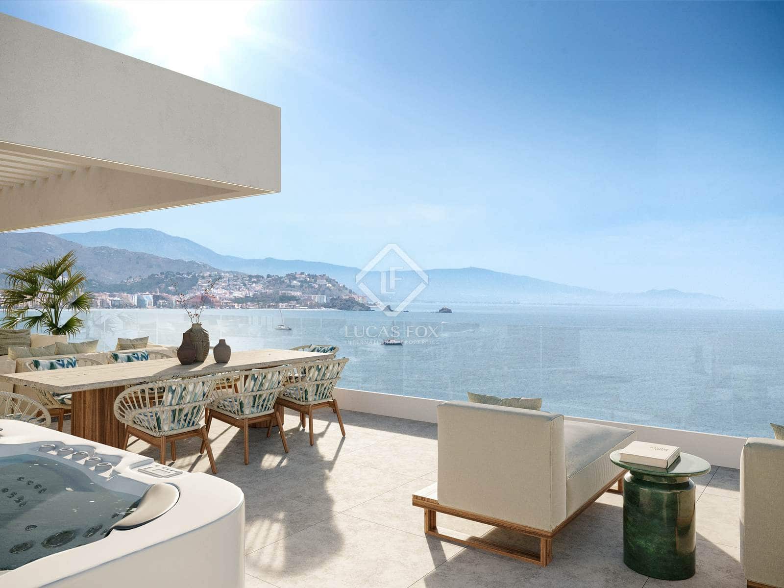 Chalet de 3 habitaciones en La Herradura en venta con piscina garaje - 2.400.000 € (Ref: 8520713)