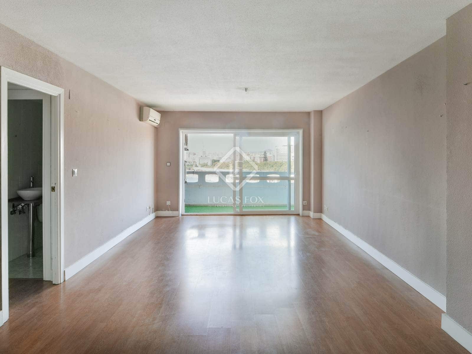 4 soveværelse Lejlighed til salg i Malaga by med garage - € 1.200.000 (Ref: 8524512)