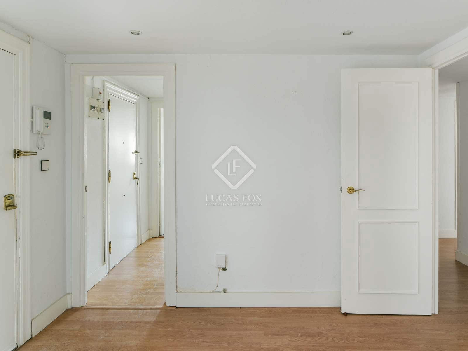 4 soveværelse Lejlighed til salg i Malaga by med garage - € 1.200.000 (Ref: 8524512)