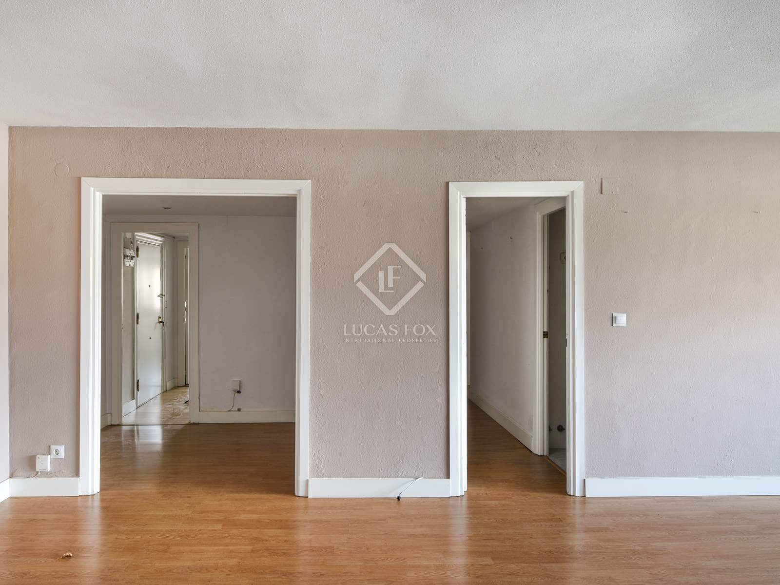 4 soveværelse Lejlighed til salg i Malaga by med garage - € 1.200.000 (Ref: 8524512)