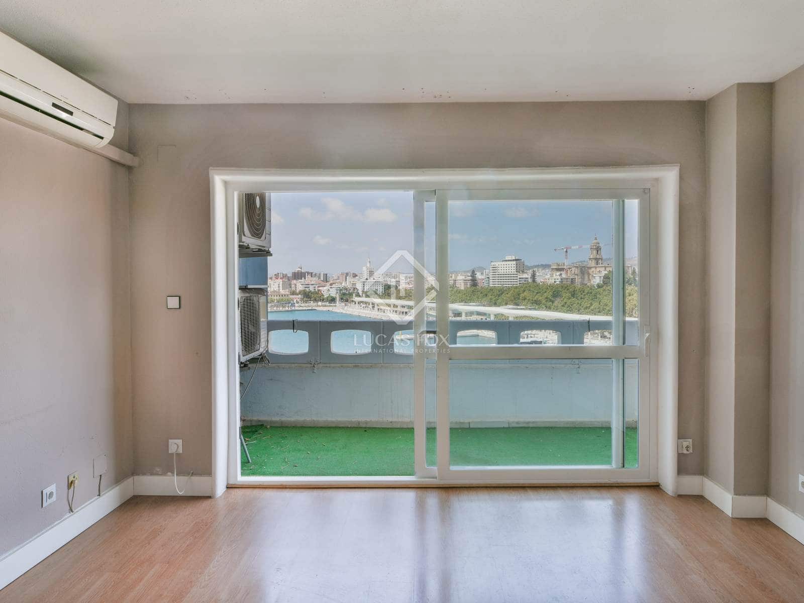 4 soveværelse Lejlighed til salg i Malaga by med garage - € 1.200.000 (Ref: 8524512)