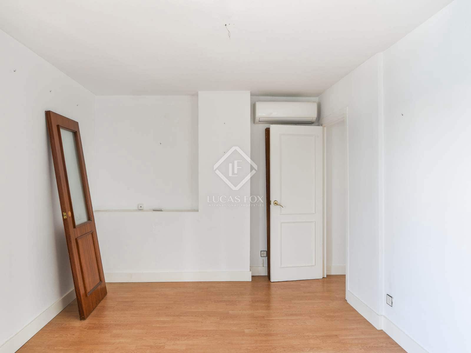 4 soveværelse Lejlighed til salg i Malaga by med garage - € 1.200.000 (Ref: 8524512)