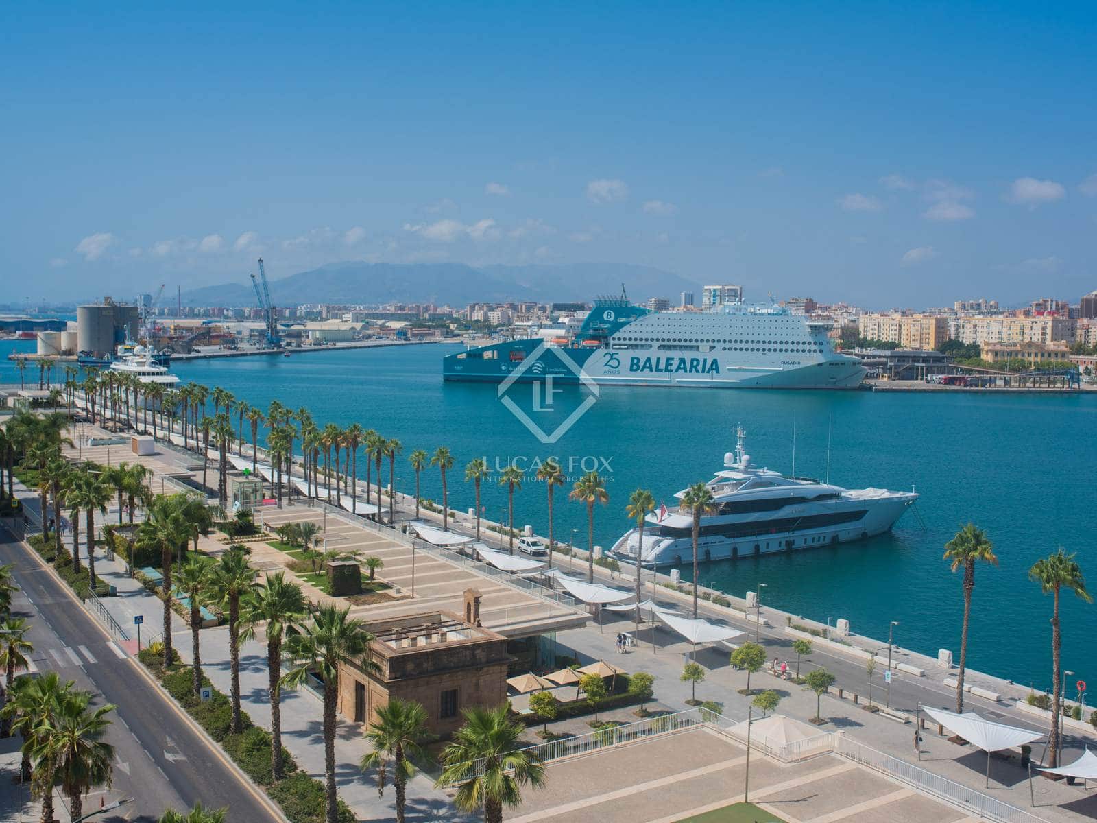 4 soveværelse Lejlighed til salg i Malaga by med garage - € 1.200.000 (Ref: 8524512)