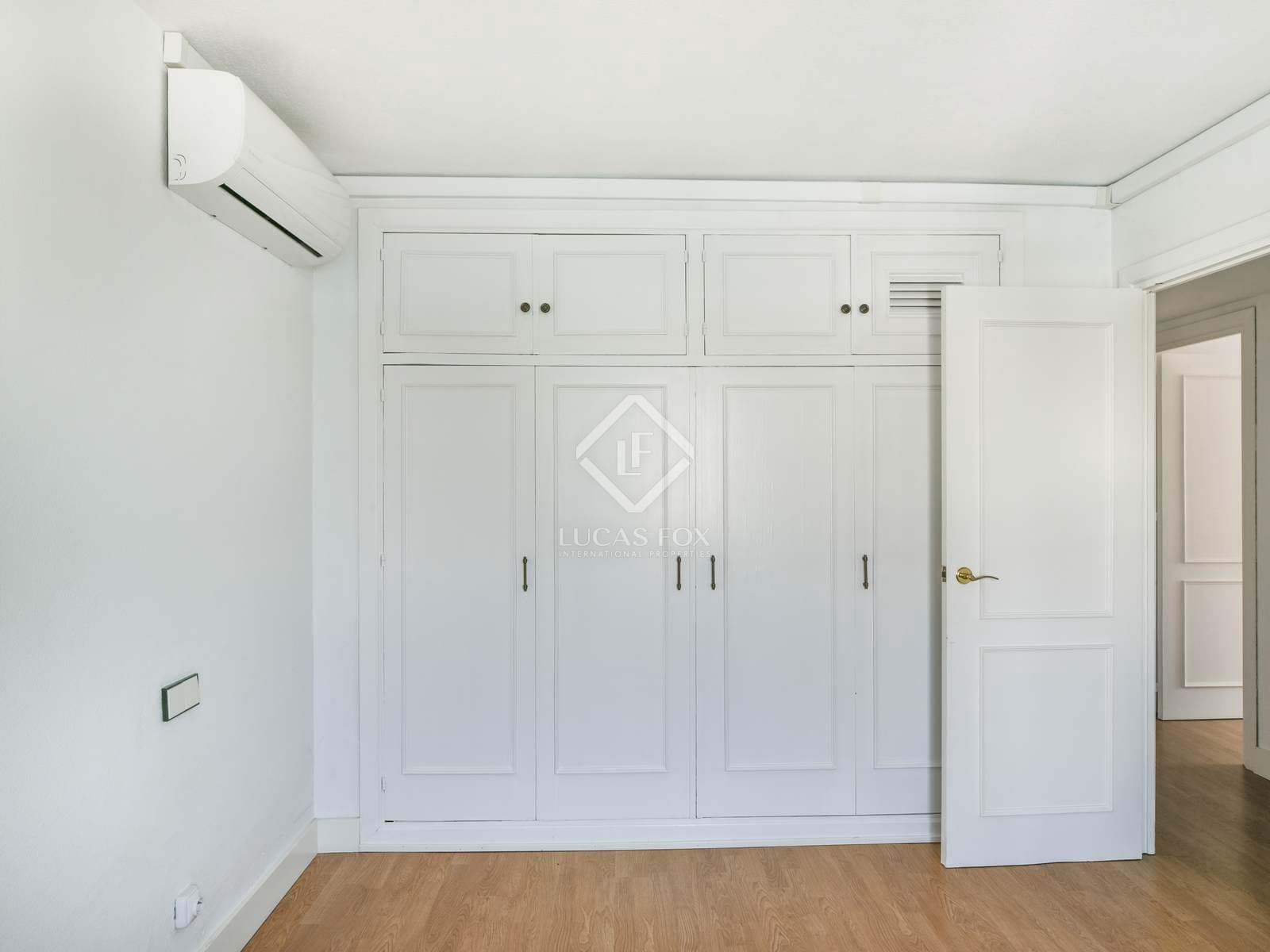 4 soveværelse Lejlighed til salg i Malaga by med garage - € 1.200.000 (Ref: 8524512)