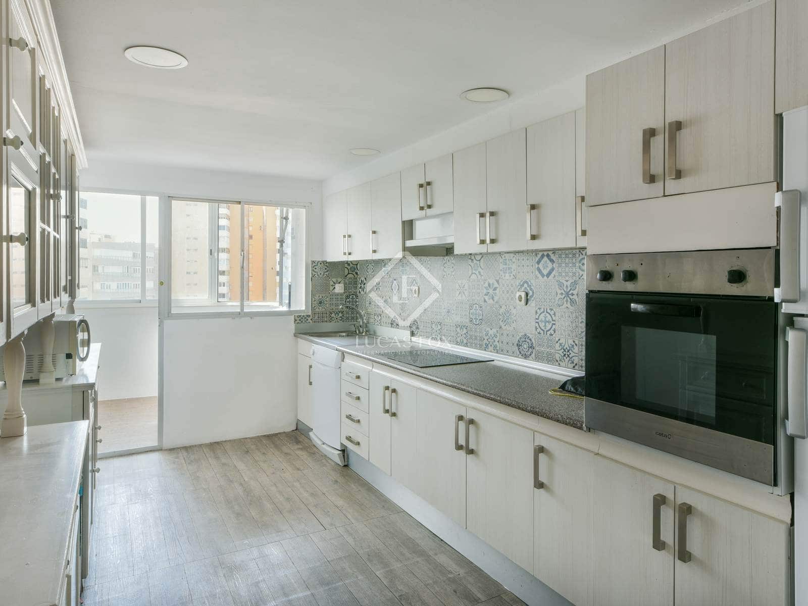 4 soveværelse Lejlighed til salg i Malaga by med garage - € 1.200.000 (Ref: 8524512)